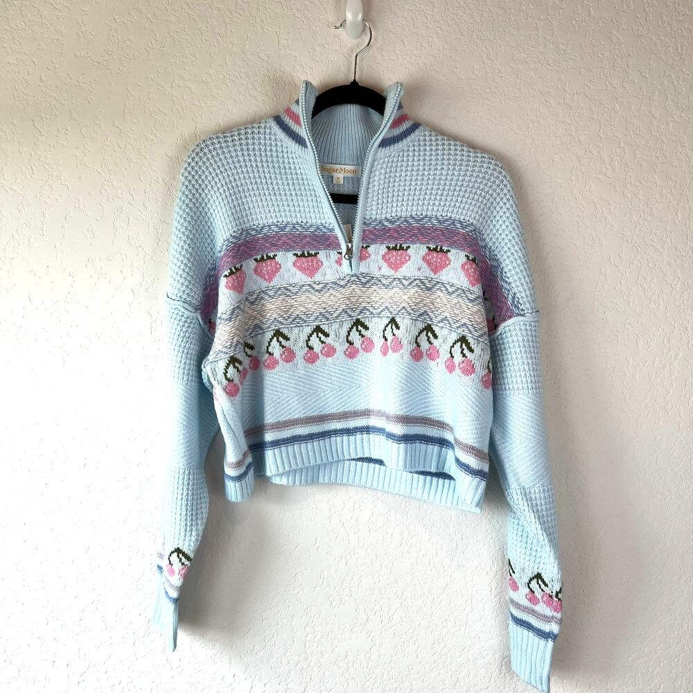 Women's Light Blue Patterned Sweater - image 1